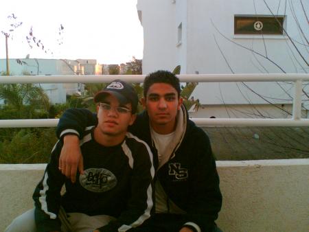 ci moi et mon cousin